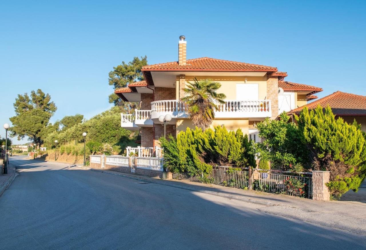 Family House Nikos 2 Apartman Szikiá Kültér fotó