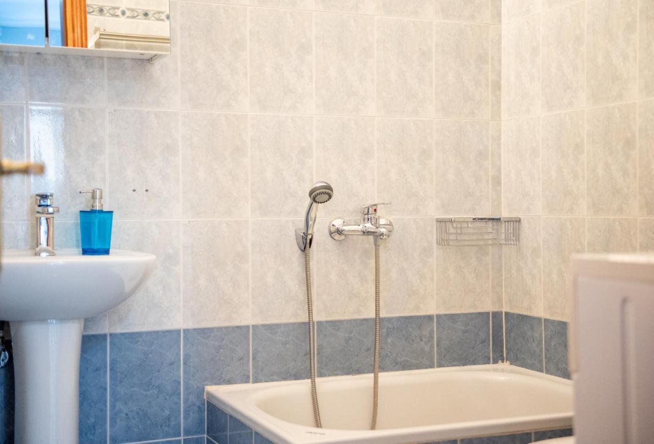 Family House Nikos 2 Apartman Szikiá Kültér fotó